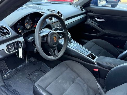 Used 2023 Porsche 718 Cayman GT4 RWD image 25