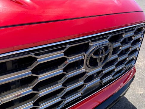 Used 2024 Toyota Sequoia Platinum image 27