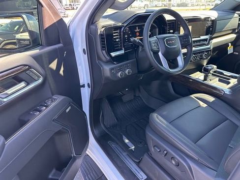 New 2026 GMC Sierra 1500 Elevation w/ Elevation Premium Package image 17