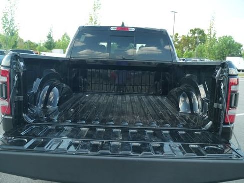 Used 2023 RAM 1500 Laramie AWD/4WD image 17