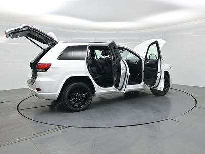 Used 2021 Jeep Grand Cherokee Laredo X
