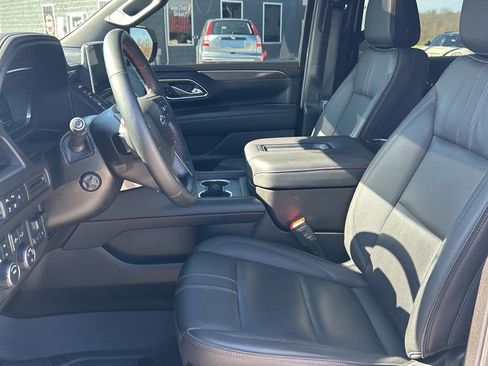 Used 2024 Chevrolet Tahoe RST w/ Luxury Package image 15