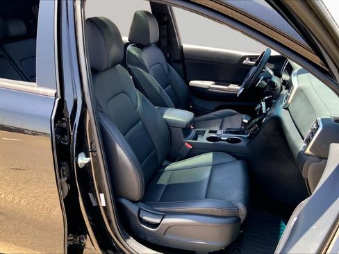 Certified 2021 Kia Sportage S FWD image 9