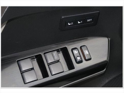 Certified 2016 Toyota RAV4 Limited image 33