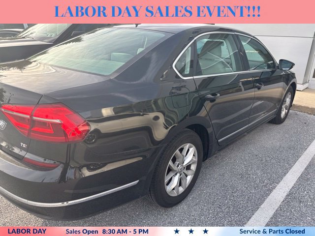 Used 2016 Volkswagen Passat 1.8T S FWD image 4