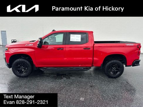 Used 2021 Chevrolet Silverado 1500 LT Trail Boss w/ Bed Protection Package AWD/4WD image 4