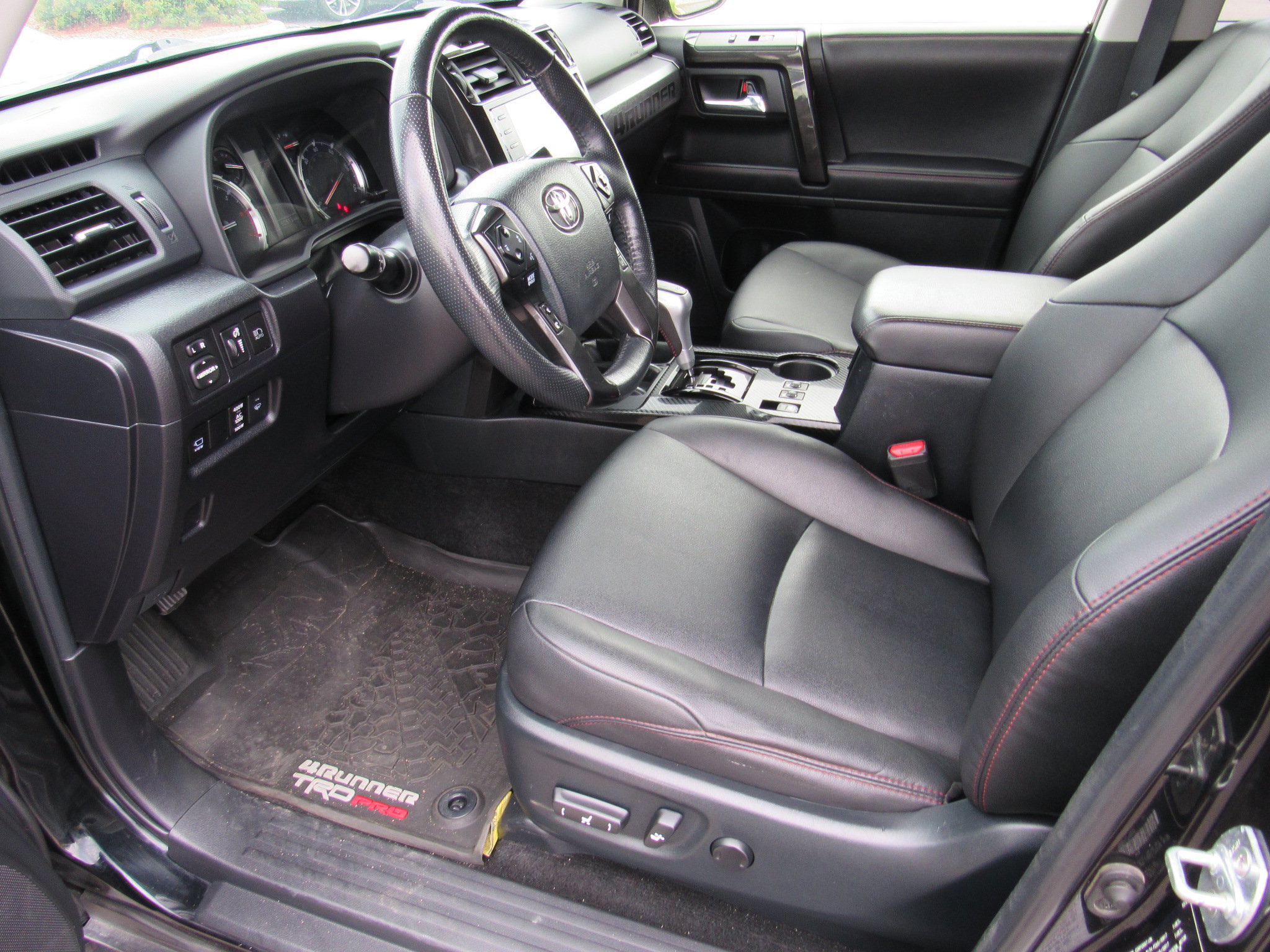 Used 2024 Toyota 4Runner TRD Pro AWD/4WD image 14