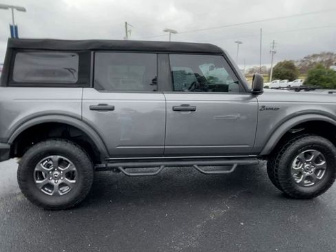 Used 2023 Ford Bronco Big Bend image 9