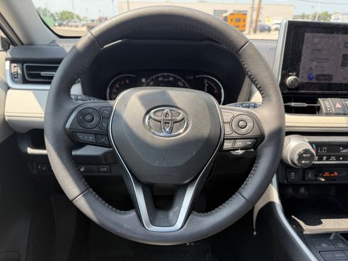 Used 2024 Toyota RAV4 XLE Premium w/ Weather Package AWD/4WD image 17