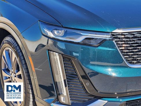 Used 2024 Cadillac XT6 Premium Luxury w/ Technology Package image 11