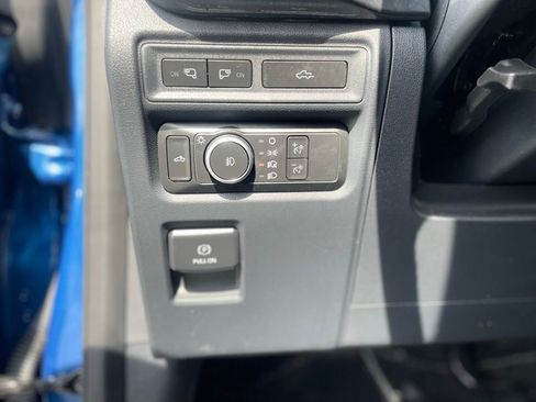 Used 2022 Ford F150 XLT w/ Equipment Group 302A High AWD/4WD image 12