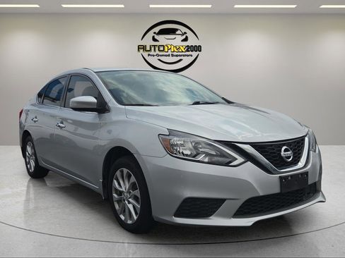 Used 2019 Nissan Sentra S w/ Appearance Package FWD image 1