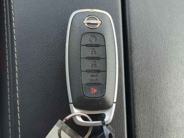 Used 2024 Nissan Rogue SV AWD/4WD image 26