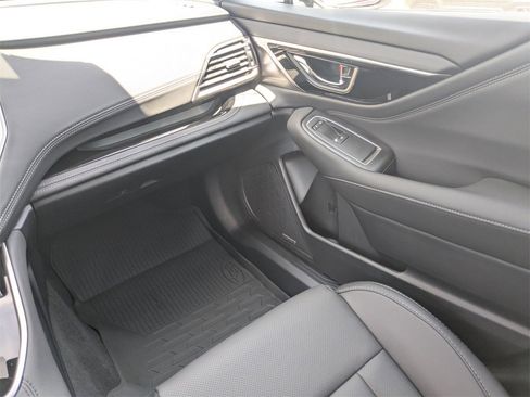 New 2025 Subaru Outback Limited image 22