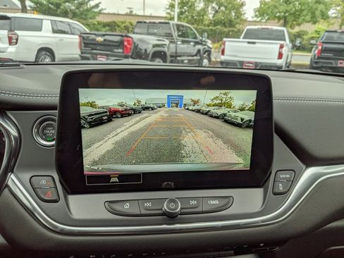 New 2025 Chevrolet Blazer LT w/ Driver Confidence Package image 13