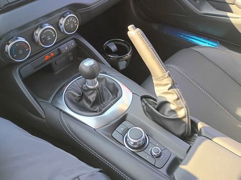 New 2025 MAZDA MX-5 Miata Grand Touring w/ Appearance Package image 23