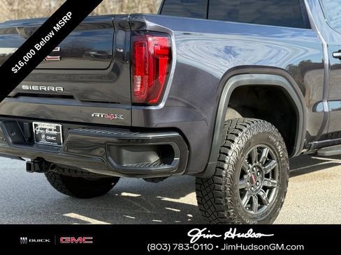 Used 2024 GMC Sierra 1500 AT4X image 17