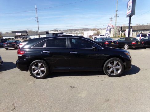 Used 2015 Toyota Venza Limited image 5