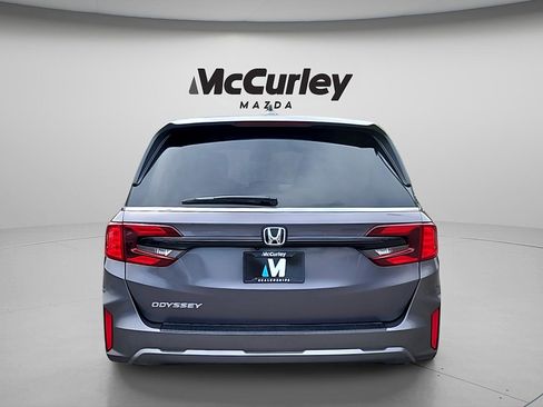 Used 2025 Honda Odyssey EX-L image 6