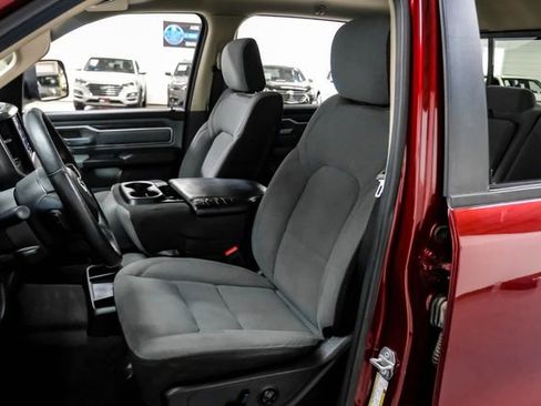 Used 2019 RAM 1500 Big Horn RWD image 39