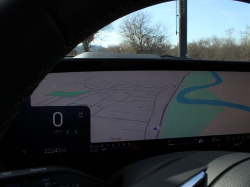 Used 2025 Buick Envision Sport Touring image 29