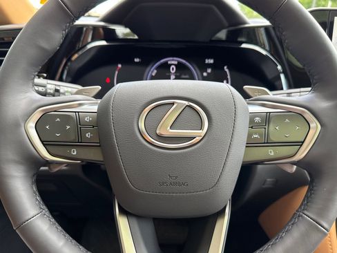 Used 2026 Lexus NX 350h Luxury w/ Accessory Package (Z1) FWD image 20