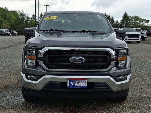 Used 2023 Ford F150 XLT image 4