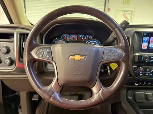 Used 2016 Chevrolet Silverado 1500 LTZ Z71 w/ LTZ Plus Package AWD/4WD image 32