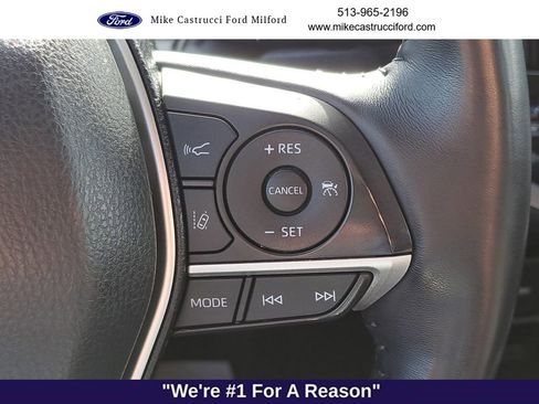 Used 2022 Toyota Camry XLE image 20