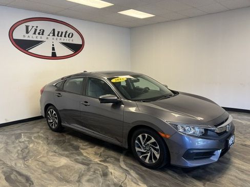Used 2018 Honda Civic EX image 4