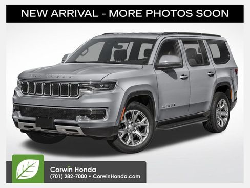 Used 2024 Jeep Wagoneer Series III AWD/4WD image 1