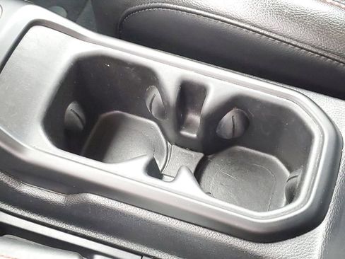 Used 2021 Jeep Wrangler Unlimited Rubicon w/ Uconnect 4C Nav & Sound Group AWD/4WD image 21