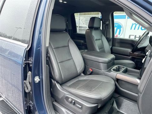 Certified 2023 GMC Sierra 2500 SLT w/ SLT Preferred Package image 27