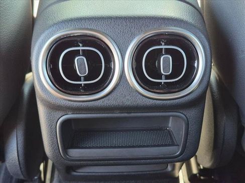 Used 2024 Mercedes-Benz GLC 300 image 15
