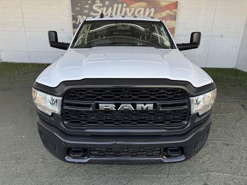 Used 2019 RAM 3500 Tradesman image 6