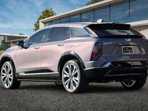 New 2026 Cadillac Optiq Luxury 2 w/ LPO, Floor Liner Package AWD/4WD image 5