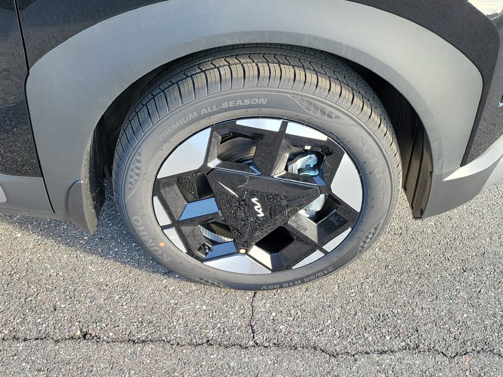 New 2027 Kia Seltos S FWD image 36