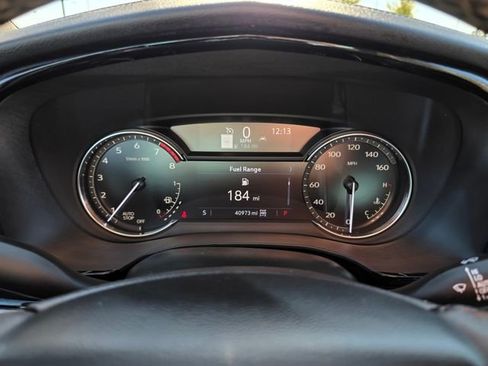 Used 2023 Cadillac XT6 Premium Luxury image 10