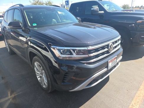 Used 2022 Volkswagen Atlas SE AWD/4WD image 2