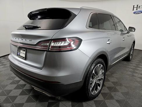 Certified 2022 Lincoln Nautilus Reserve w/ Luxury Package image 4