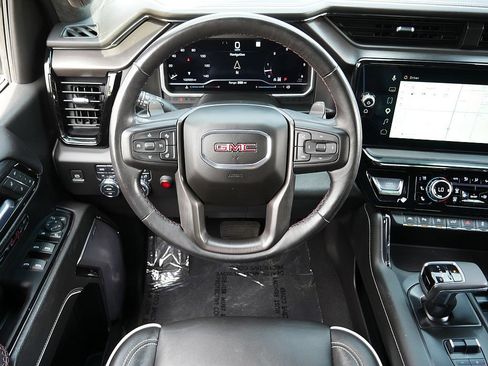 Used 2023 GMC Sierra 1500 AT4X AWD/4WD image 18