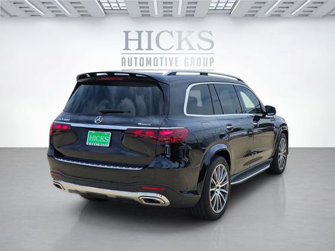 Certified 2026 Mercedes-Benz GLS 580 4MATIC image 5