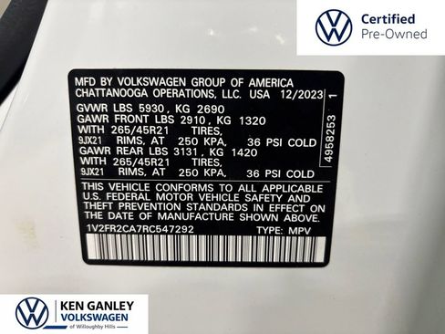 Certified 2024 Volkswagen Atlas SEL Premium R-Line AWD/4WD image 27