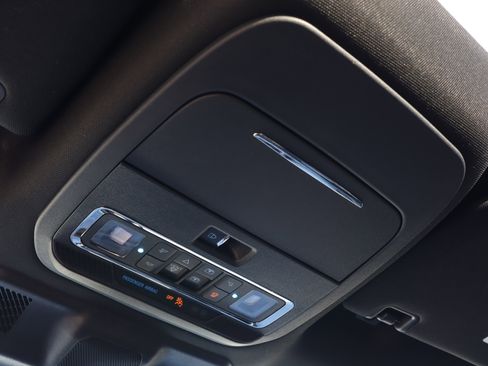 Used 2025 Ford F450 Platinum image 25