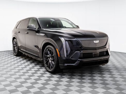 New 2025 Cadillac Escalade IQ Sport 2 w/ LPO, ONYX Package AWD/4WD image 9