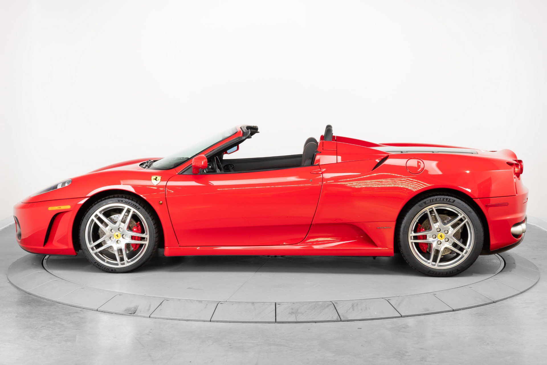 Used 2007 Ferrari F430 Spider RWD image 5