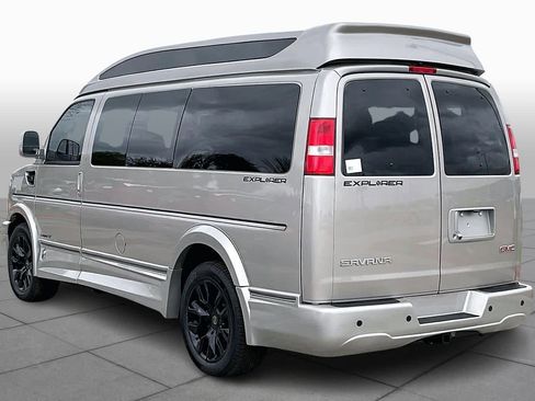 New 2026 GMC Savana 2500 Work Van w/ Driver Convenience Package image 7