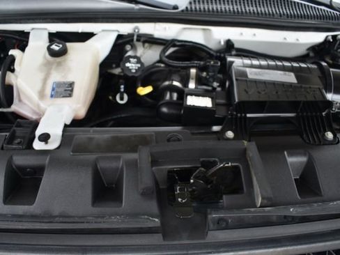 Used 2020 Chevrolet Express 3500 LT w/ LT Preferred Equipment Group image 20