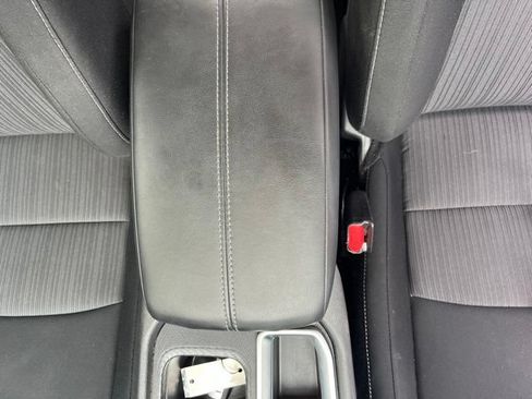 Used 2023 Nissan Sentra SV w/ All-Weather Package FWD image 11