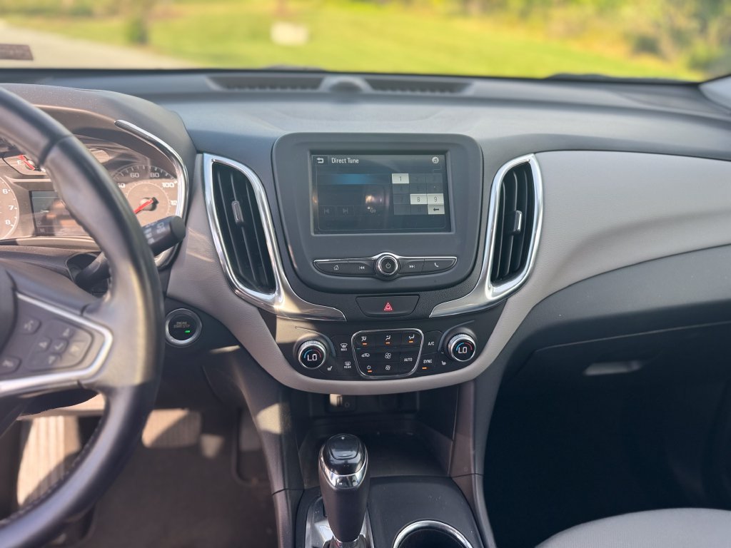 Used 2018 Chevrolet Equinox LT AWD/4WD image 22